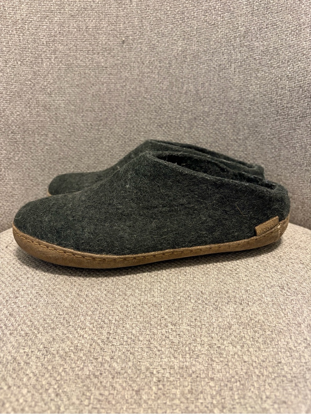 GLERUPS- size 38 green Slip-On Wool Slippers.